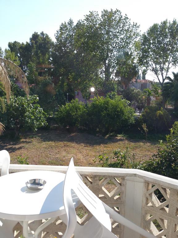 Guesthouse Karidia Skala Eresou Exterior photo